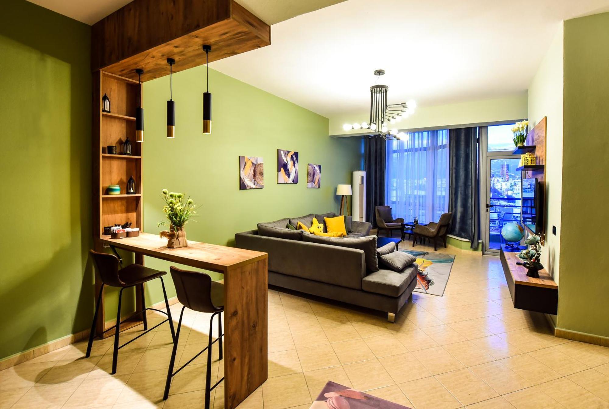 Апартаменти Cityscape 2br Kavaja St, 11 Fl, Dajti View *