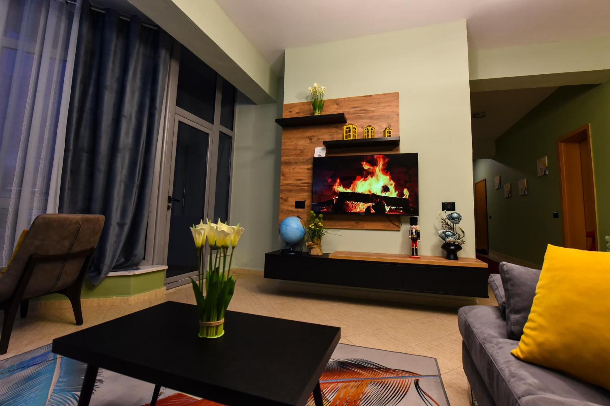 Апартаменти Cityscape 2br Kavaja St, 11 Fl, Dajti View