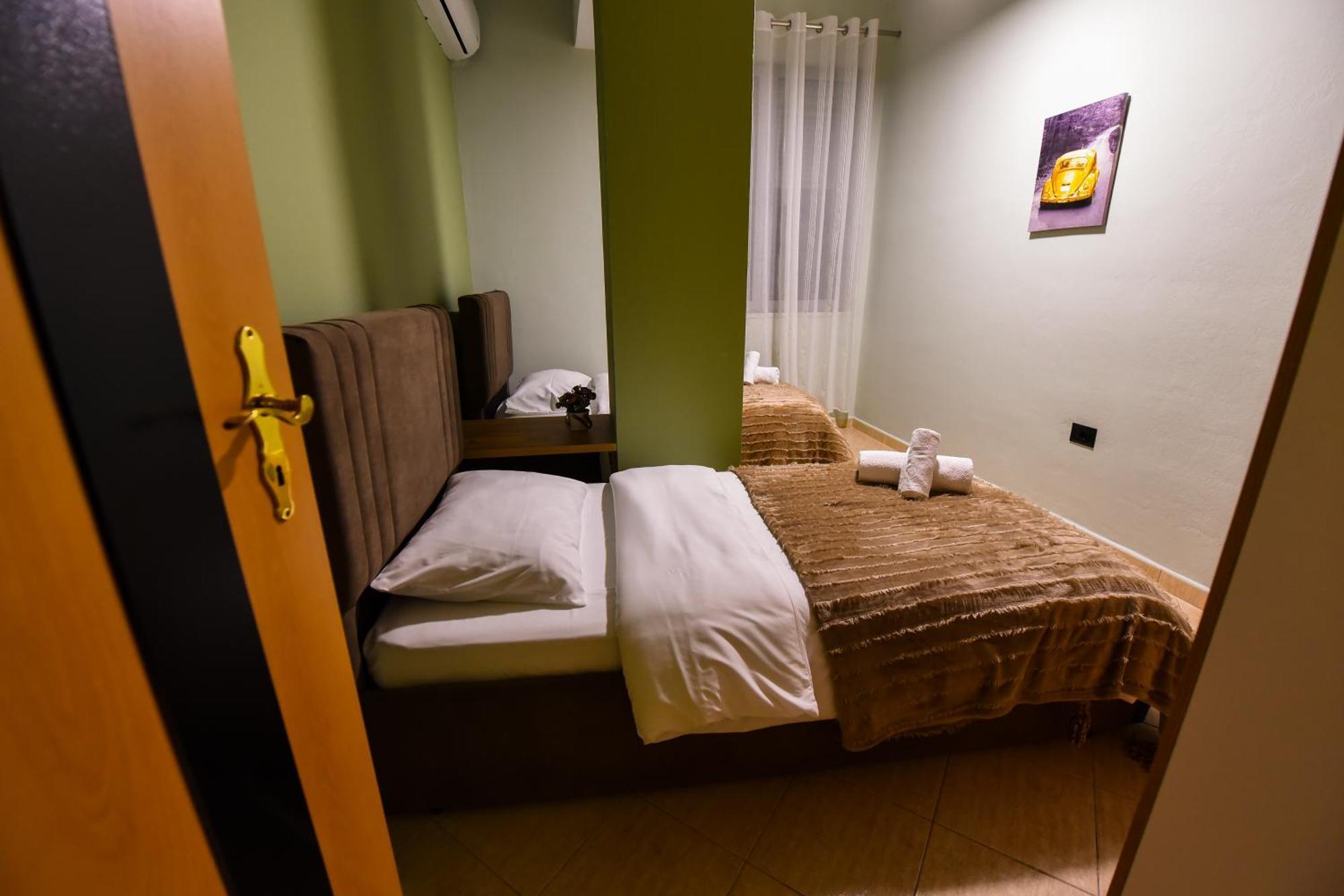 Cityscape 2br Kavaja St, 11 Fl, Dajti View Апартаменти Тирана