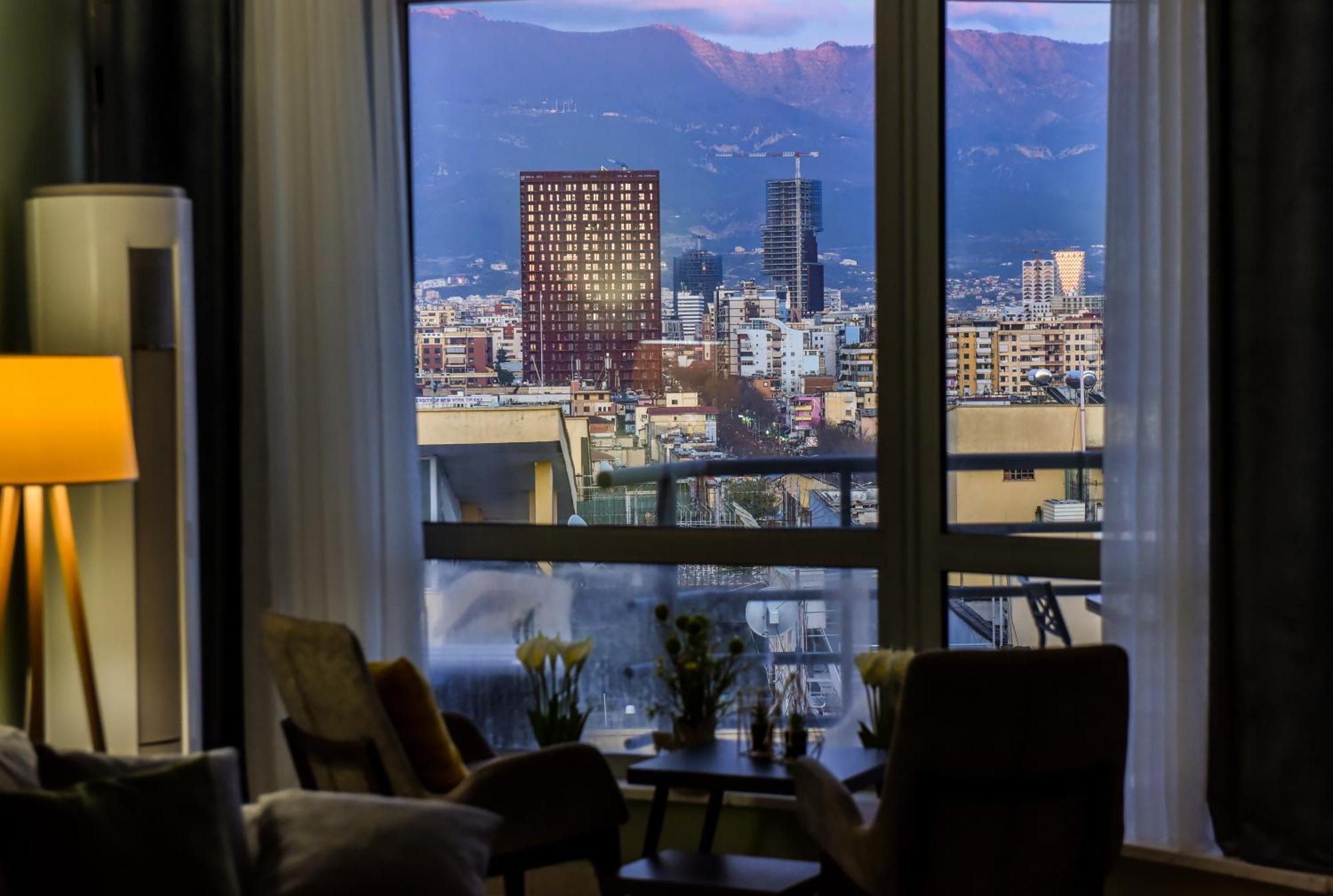 Cityscape 2br Kavaja St, 11 Fl, Dajti View Тирана