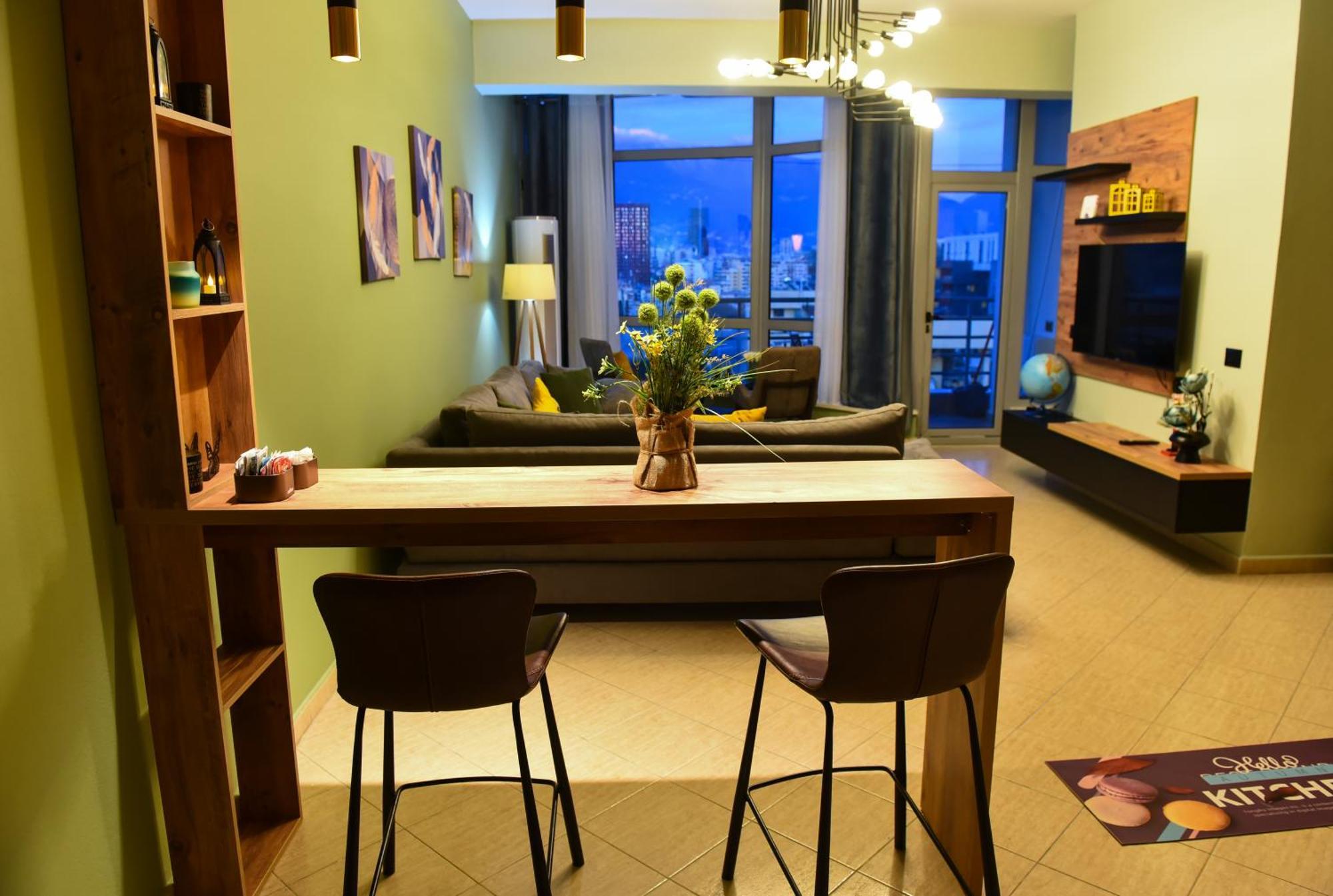 Cityscape 2br Kavaja St, 11 Fl, Dajti View Тирана