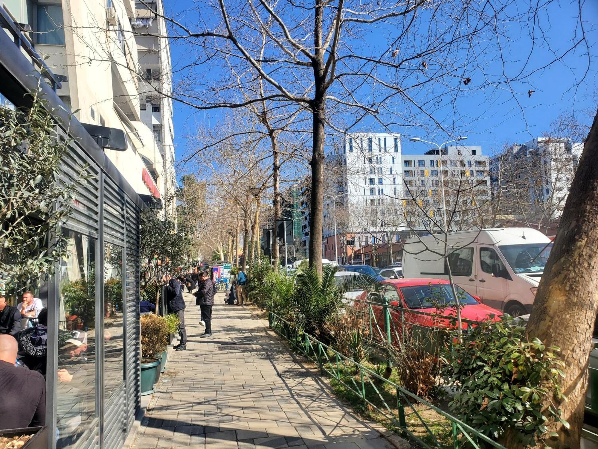 Cityscape 2br Kavaja St, 11 Fl, Dajti View * Тирана