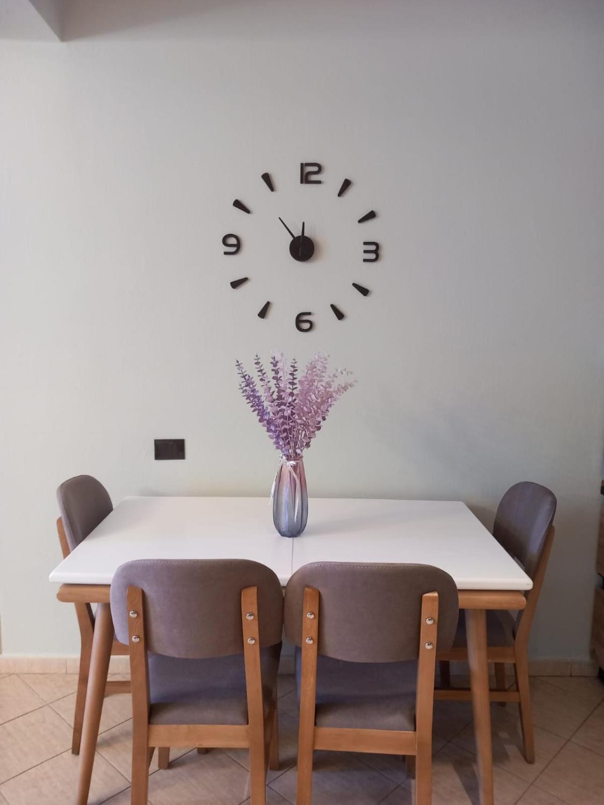 Cityscape 2br Kavaja St, 11 Fl, Dajti View Апартаменти